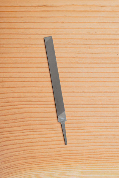 thumbnail interactive-video image 1 of ILOVETOOL Diamond Coated Flat File - 6-12 Inch (150-300mm), 120 Grit, Rasp-Cut For Saw Sharpening 1 of 2