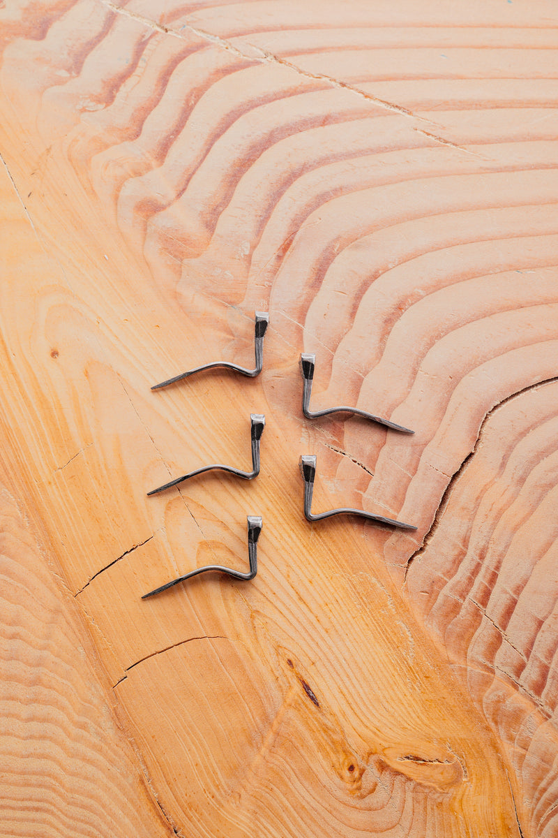 Horseshoe Nail for Logging Tapes (Single)